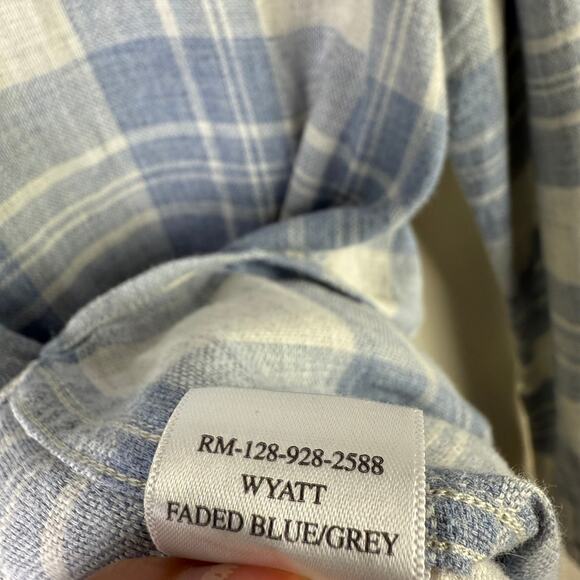 Rails Wyatt‎ Blue and Grey Button Up Shirt - Picture 5 of 6